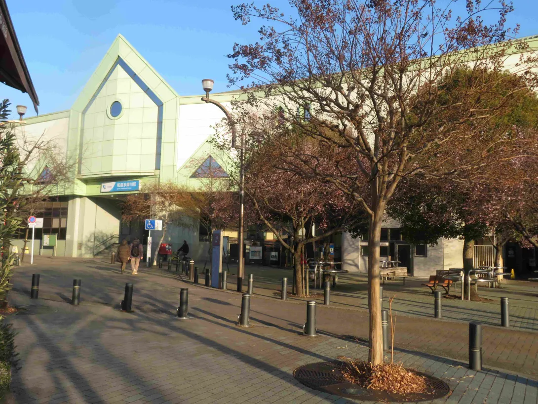 小田急線の和泉多摩川駅