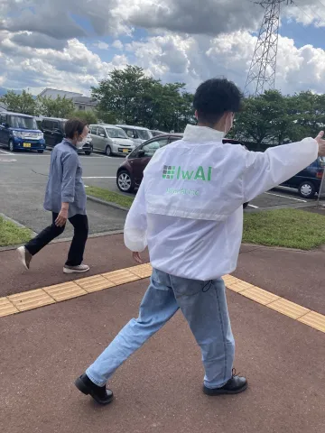 歩行データの収集を行う様子